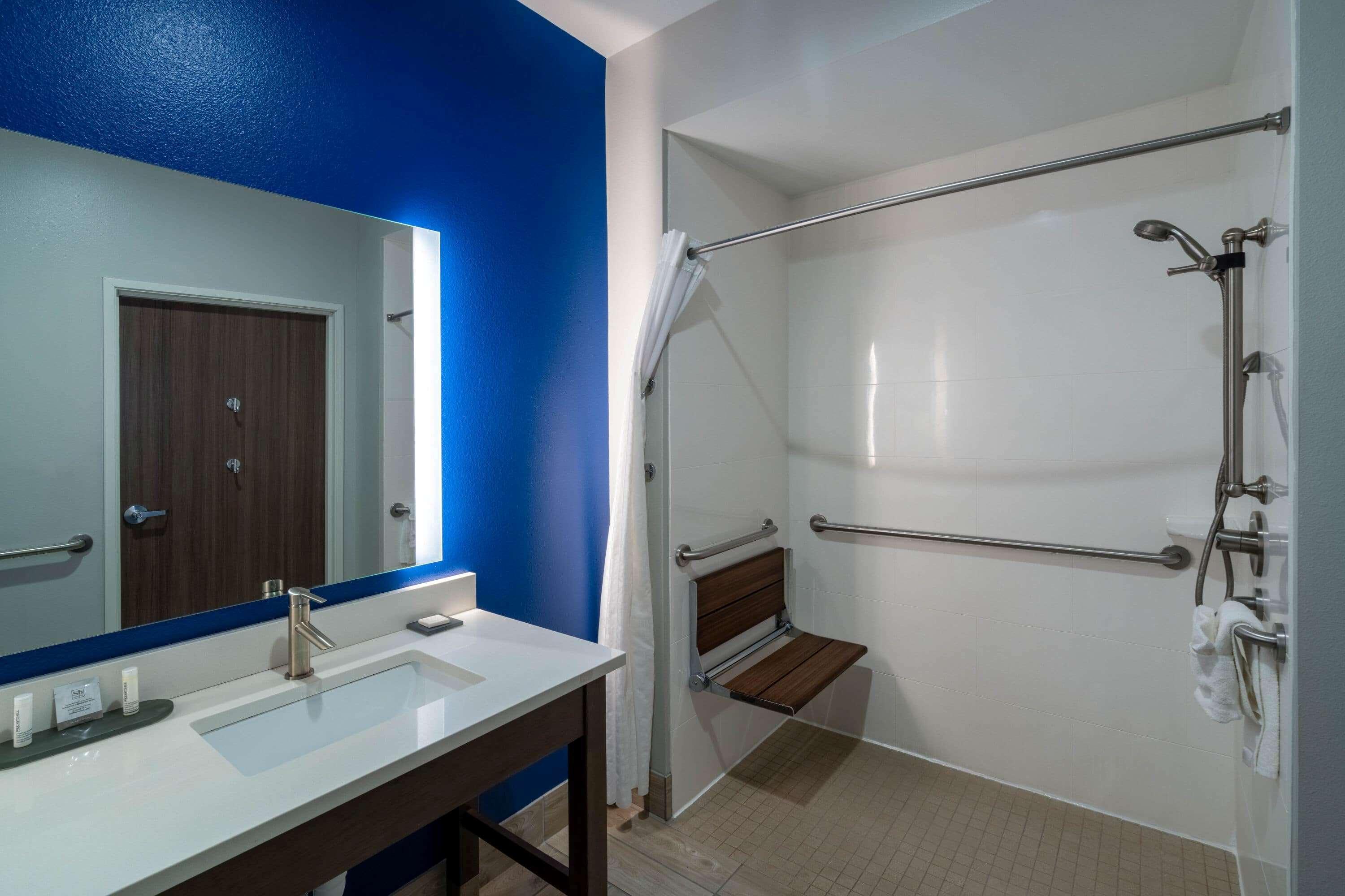 La Quinta Inn & Suites By Wyndham Tifton Exteriör bild
