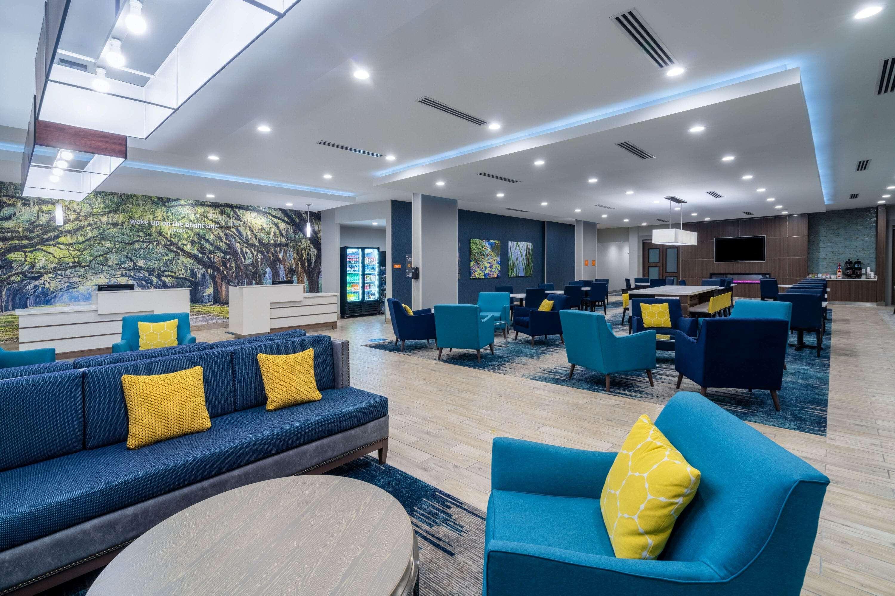 La Quinta Inn & Suites By Wyndham Tifton Exteriör bild