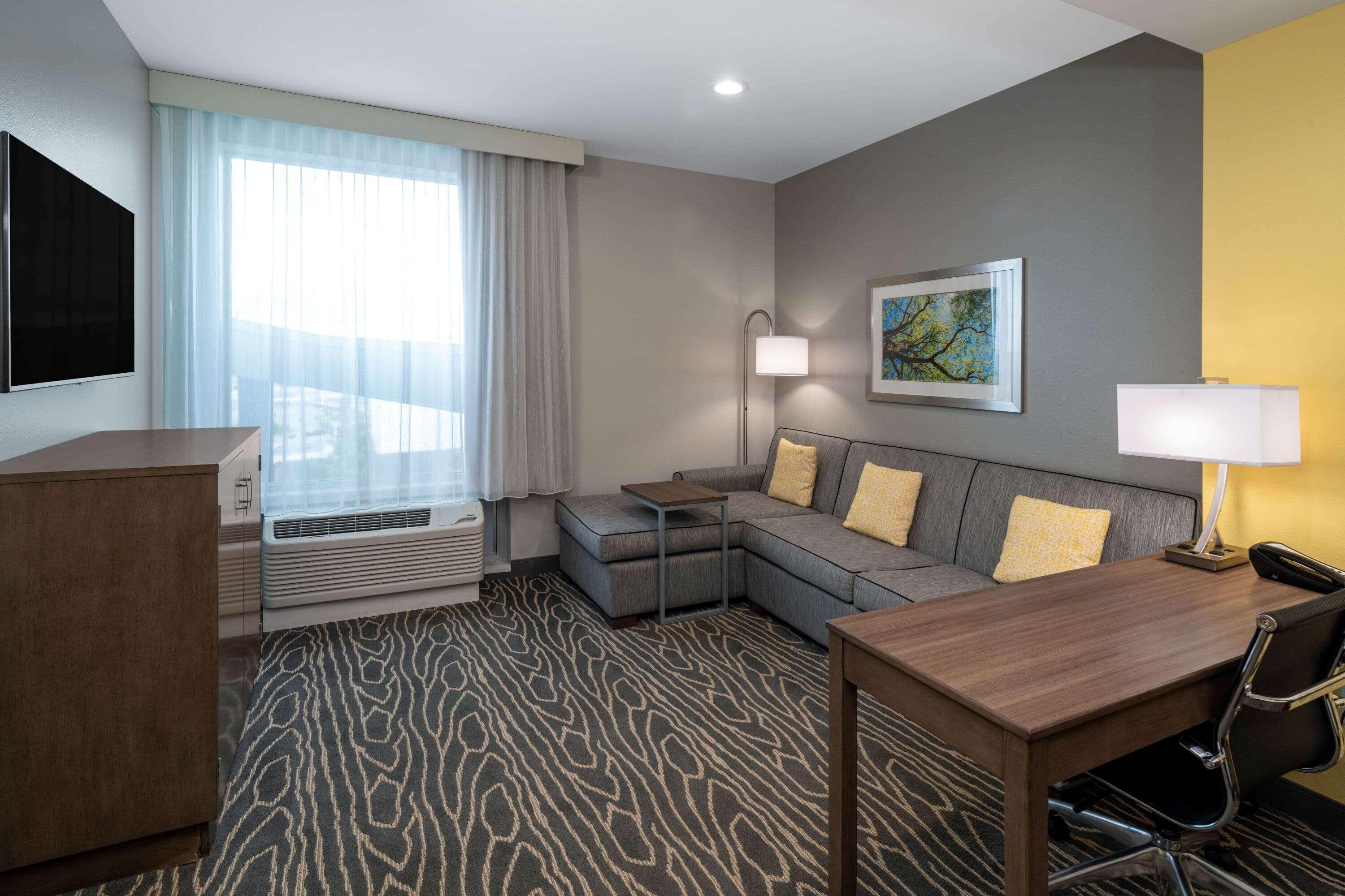 La Quinta Inn & Suites By Wyndham Tifton Exteriör bild